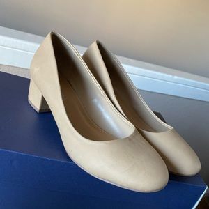 City Classified nude block heels